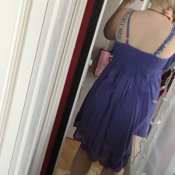 Dress - Picture 4 of 4